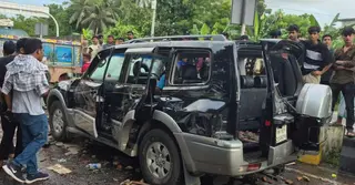 রাউজানে বিএনপির দু’পক্ষের সংঘর্ষে আহত ১৫, গাড়ি ভাঙচুর